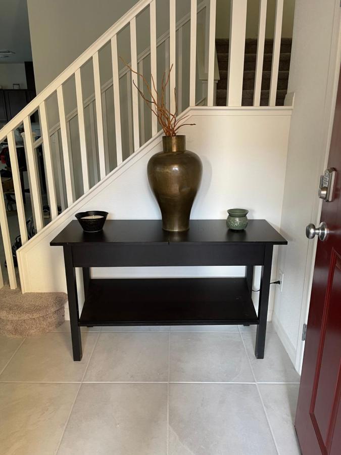 Beautiful Brand New 2 Bedroom Vegas Home! Fits 12 Or More,15-20 Minutes From Lv Strip Las Vegas Luaran gambar
